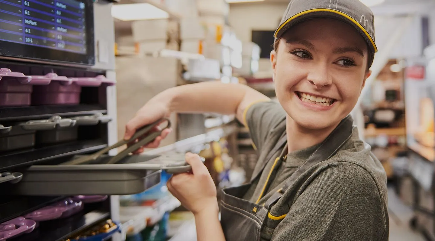 Cover Image for Cómo Conseguir un Trabajo en McDonald’s