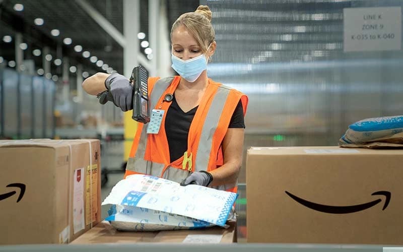 Cover Image for Cómo Conseguir un Trabajo en Amazon