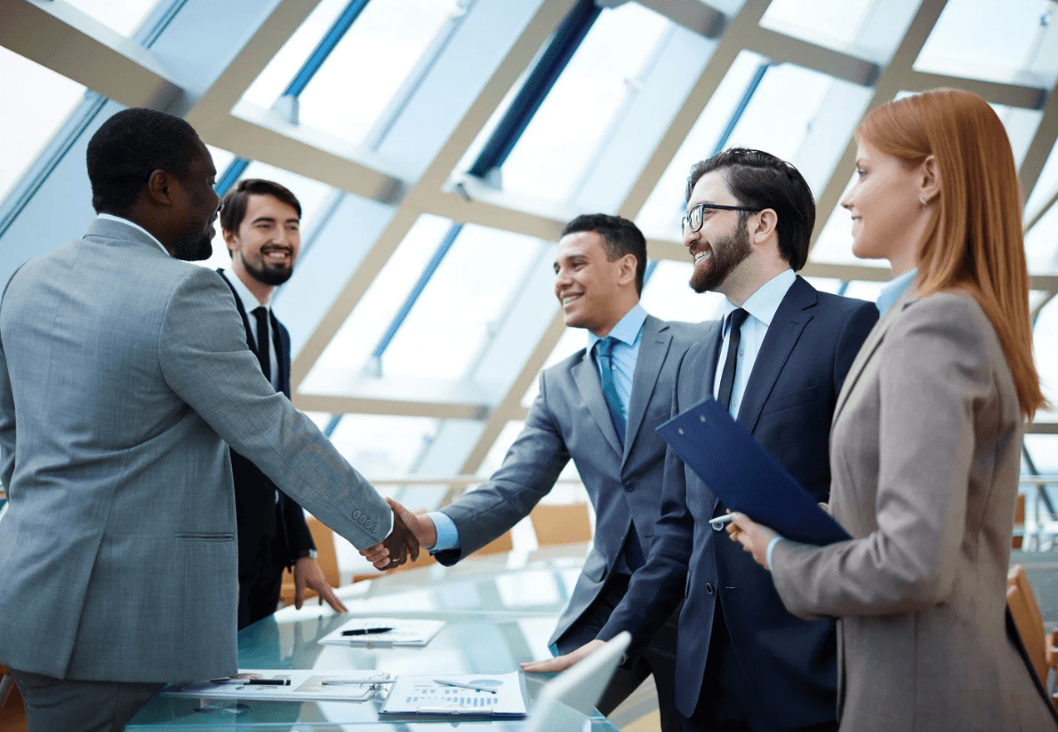 Cover Image for Mastering the Art of Corporate Negotiation: 7 Expert Tactics for Success