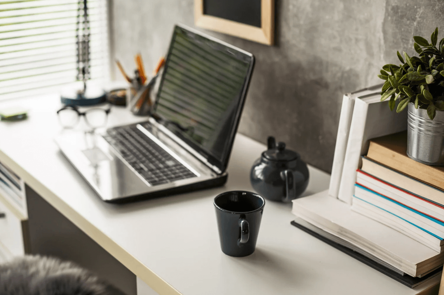 Cover Image for Mastering the Workday: 15 Tips for Ultimate Organisation Success