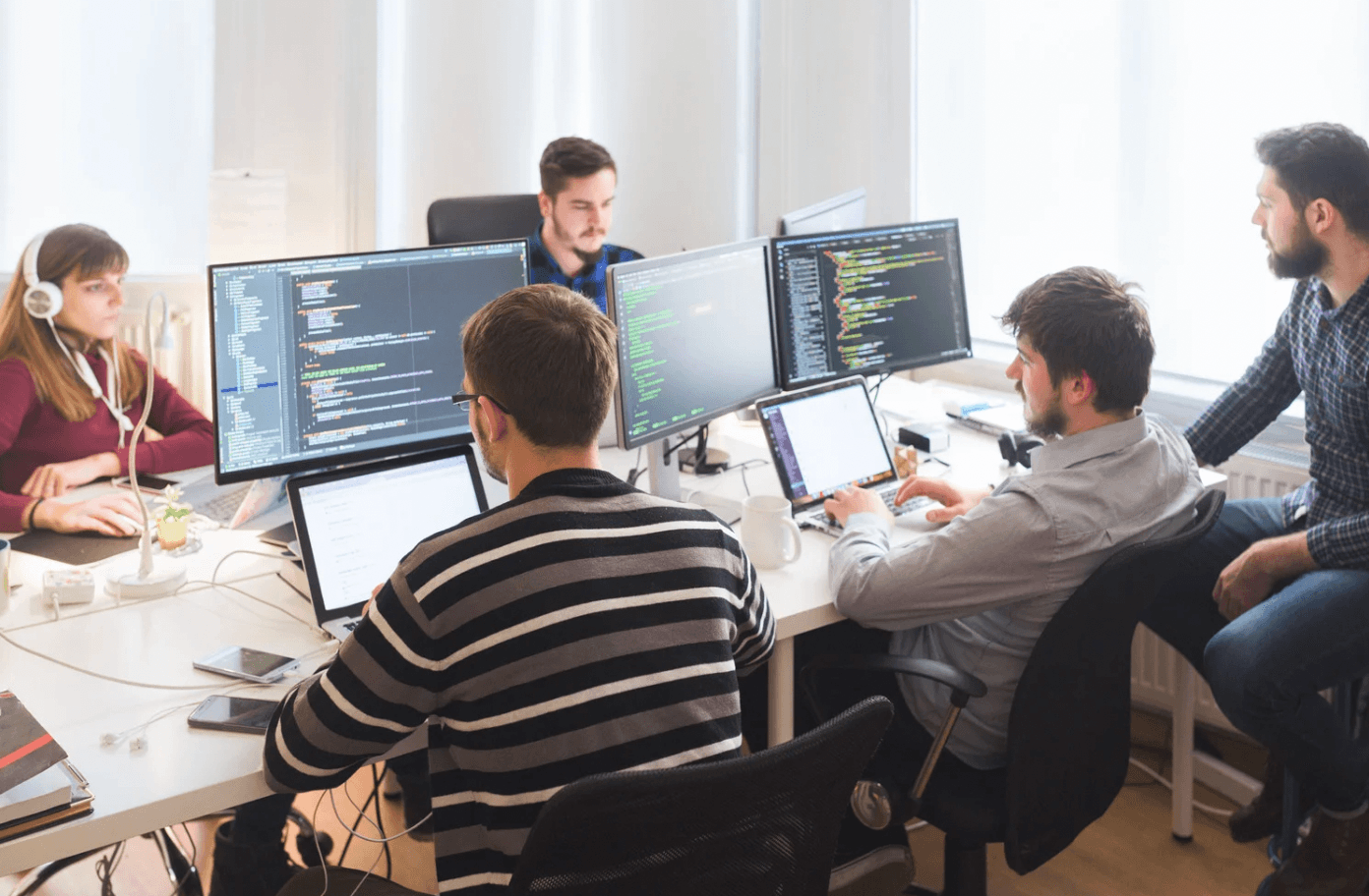 Cover Image for Building a Successful Software Developer Career: Achieving 15 Measurable Goals for Advancement